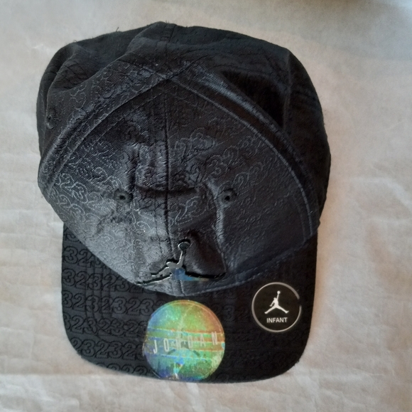 Toddler Jordan Hat NWOT - Picture 7 of 7